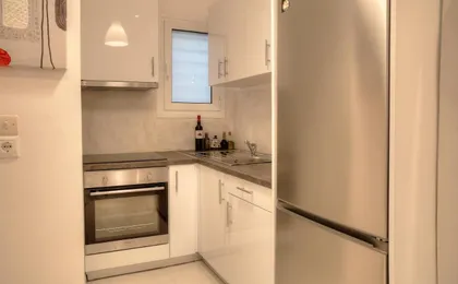 Cosy Apartment in Glyfada Center