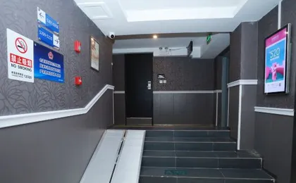 Spring Time Hotel(Beijing Wangfujing Branch )