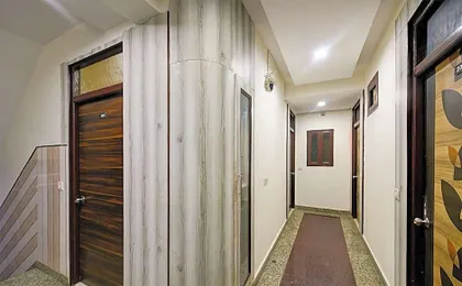 Hotel Lookout stay Delhi IGI Airport