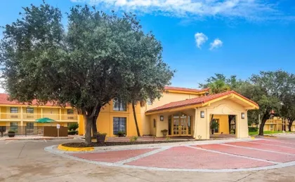 La Vista Express- Formerly La Quinta