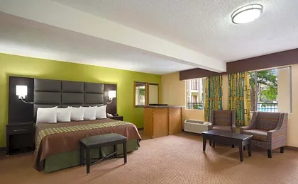 Days Inn by Wyndham Dallas Irving Market Center