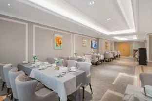 Vienna Hotel Guangzhou Taihe Central Plaza