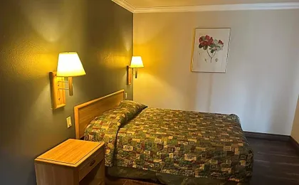 Palm Inn Hotel