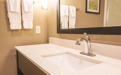 La Quinta Inn & Suites by Wyndham Hattiesburg - I-59