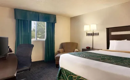 Travelodge by Wyndham Jefferson City