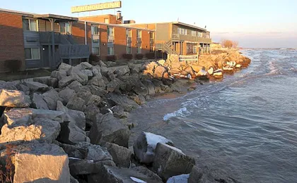Lighthouse Inn - Two Rivers