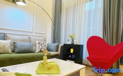 Youyoujia Holiday Villa (Hangzhou Zhejiang University Zijin Harbor Xixi Sky Street)