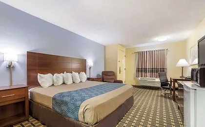 Rodeway Inn Lincoln West - University Area