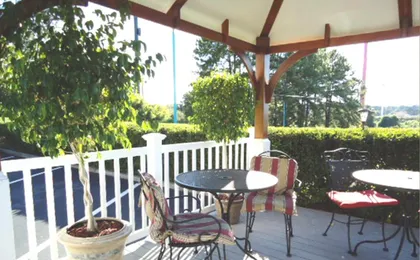 West Bank Inn