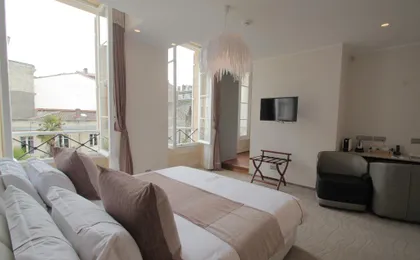 Hotel Des Quinconces