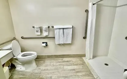 Holiday Inn Express Clemmons