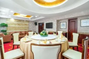Yunfeng Hotel (Shanghai Jing'an Temple)