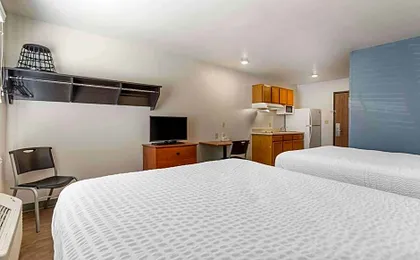 WoodSpring Suites Fayetteville I-49