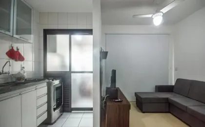 BHomy Pompéia Muito bem localizado FI33