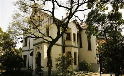 Humingju Boutique Homestay (National Exhibition and Convention Center Xujing East MTR)