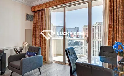 Lucky Gem Penthouse & Luxury Suites at MGM Signature Resort, Balcony Strip View 2605