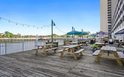 Laketown Wharf Resort by Panhandle Getaways