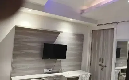 Hotel Red Chilly Adarsh Nagar