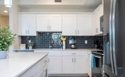 Stylish 2Br Condo By Disney Storey Lake 306 4731