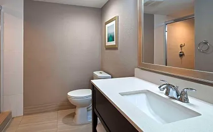 Best Western Plus Oceanside Inn