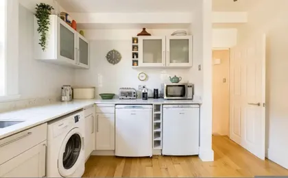 Elephant Oxpecker 2 Bedrooms in Fulham