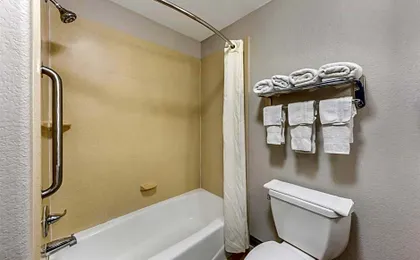 Best Western Sea World/Lackland AFB NW Hotel & Suites