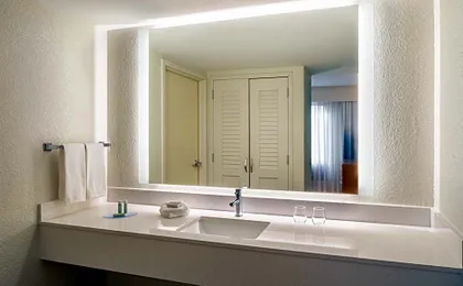 Courtyard by Marriott Naples
