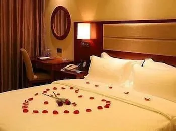 Guo Bin Commercial Hotel