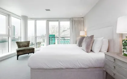 The English Rose Luxury 3 bed With Private Terrace - by Out of Office Lifestyle