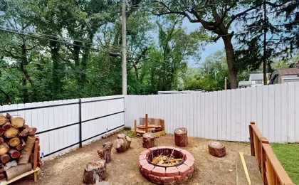 2 Mi to Beach! Hot Tub Haven in Michigan City