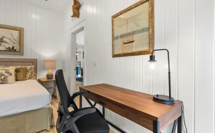 Charming Beach Cottage, 2 Pools and Tennis Access + Free Attraction Tickets!