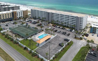 Surf Dweller 405 - Emerald Beach Hide Away