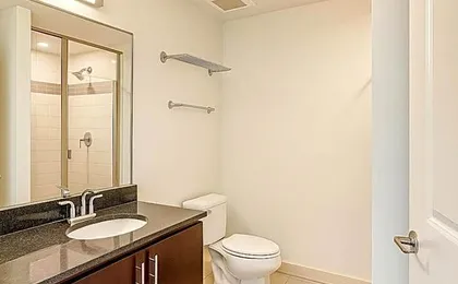 Condo in downtown oak city highrise