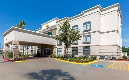 Comfort Inn & Suites SW Houston Sugarland