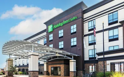 Holiday Inn & Suites Stillwater - University West