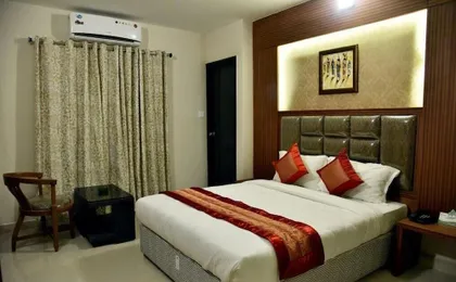 Hotel Pine Tree