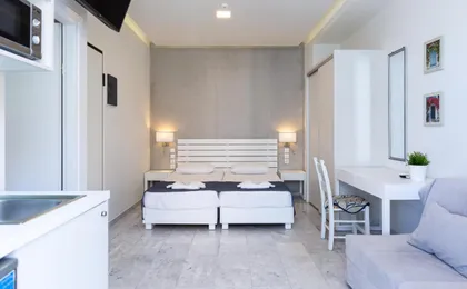 Meltemi Coast Suites