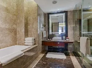 Ramada Plaza Chongqing