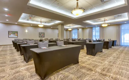 Drury Inn & Suites Near La Cantera Parkway