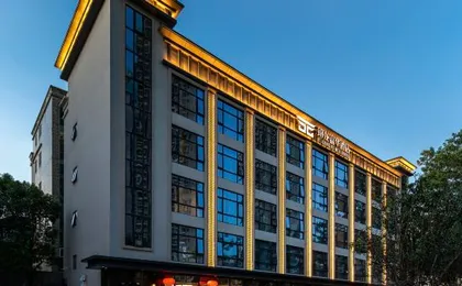 Jinlong Fuhua Hotel (Pingshan High-speed Railway Station)