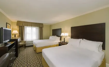 Holiday Inn Express Merrimack
