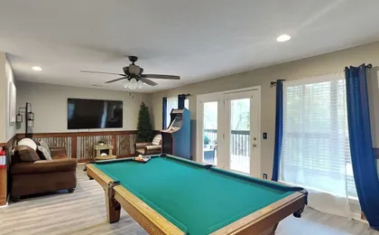 Hilltop Hideaway by Jackson Mountain Rentals