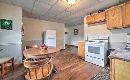 Walkable St Ignace Condo w/ Lake Huron Views