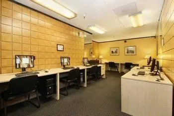 Hotel Whitcomb