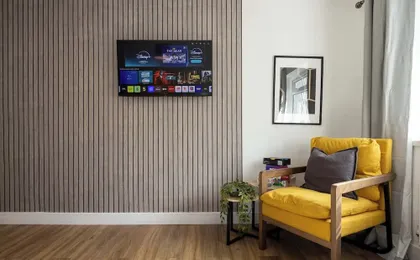 Spacious Apartment Near MCR Airport