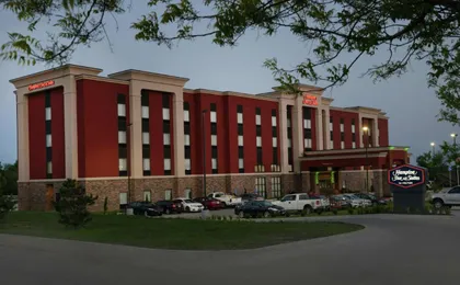 Hampton Inn & Suites Ponca City (H)