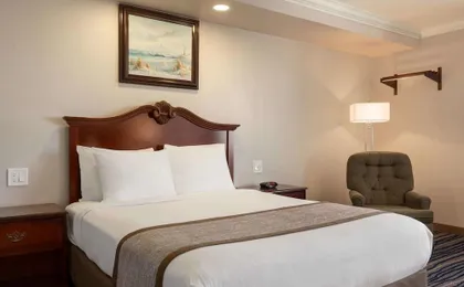 Days Inn by Wyndham Eureka Ca