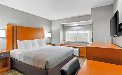 Quality Inn & Suites Bristol North