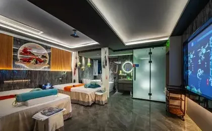 The Perle Light Hotel (Wuxi Cultural Square Store)