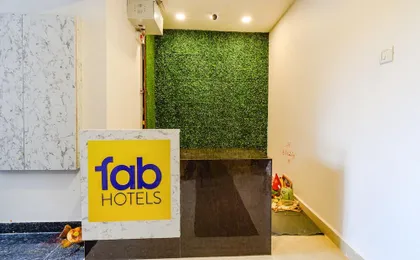 Fabhotel Wr Grand I